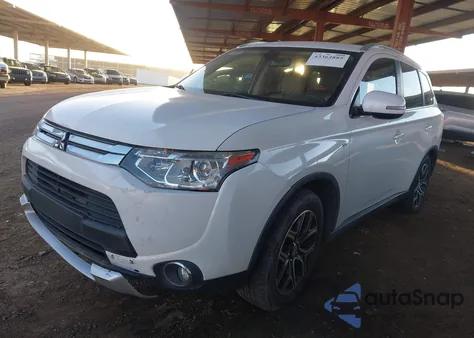 2015 Mitsubishi Outlander Gt z USA, uszkodzony, nr VIN JA4JZ4AX8FZ006656